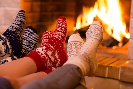 Feet-in-wool-socks-near-fire.jpg