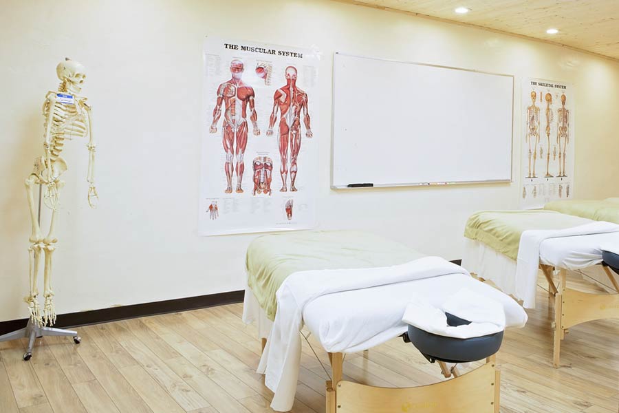 massage-school-campus-facility-seattle-4